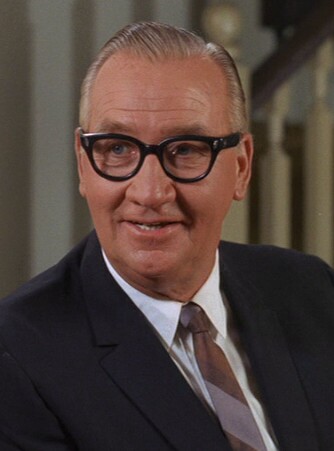 Edward  Andrews