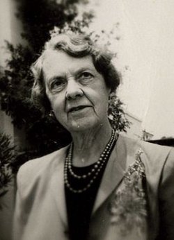 Clara  Blandick