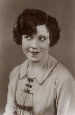 Estelle  Brody