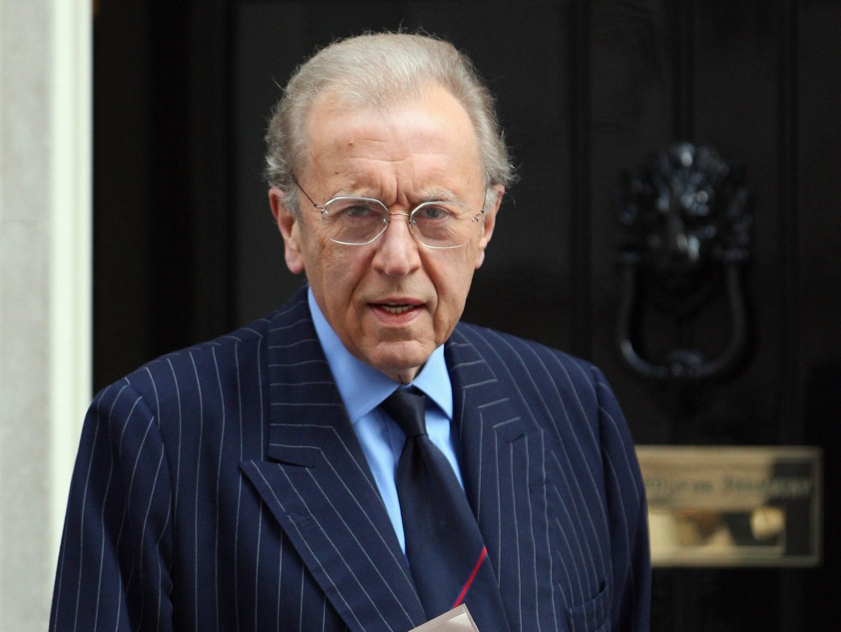 Frost 3 - Sir David Frost arrives at London's Downing Street in April 2009.