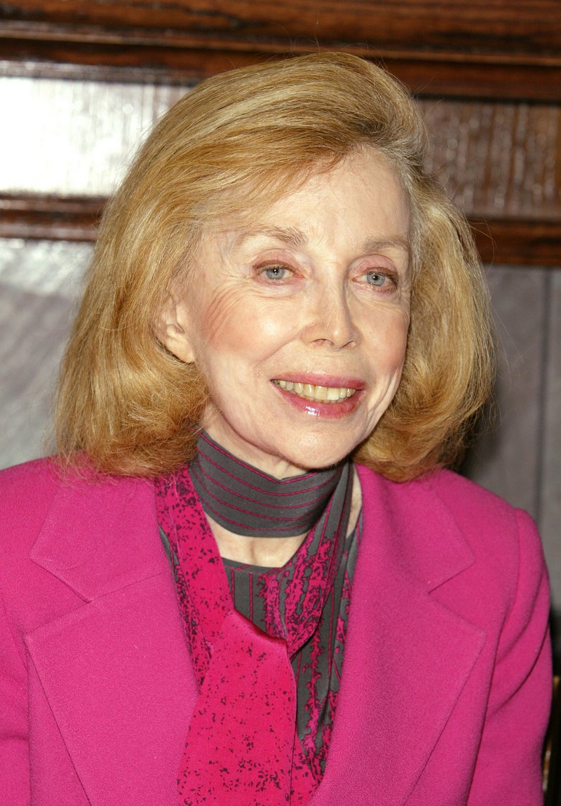 40th Anniversary of Beatles Coming To America Press Conference - NEW YORK - JANUARY 16:  Dr. Joyce Brothers, who first interviewed the Beatles, during the 40th Anniversary of the Beatles coming to America media conference January 16, 2004 in New York City.  (Photo by Peter Kramer/Getty Images)
