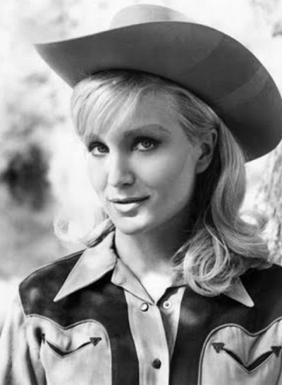 Susan Oliver