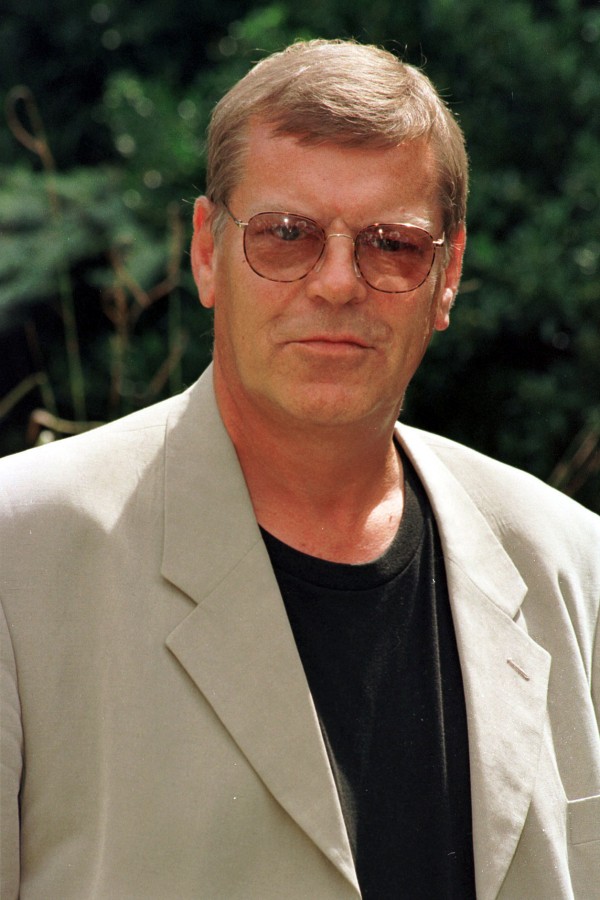 Warren Clarke