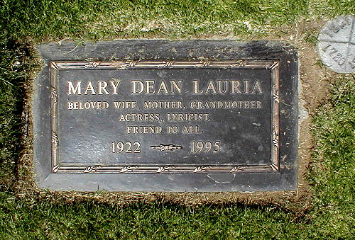 Mary Dean Lauria