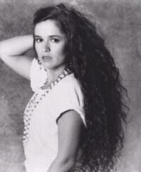 Nicolette Larson