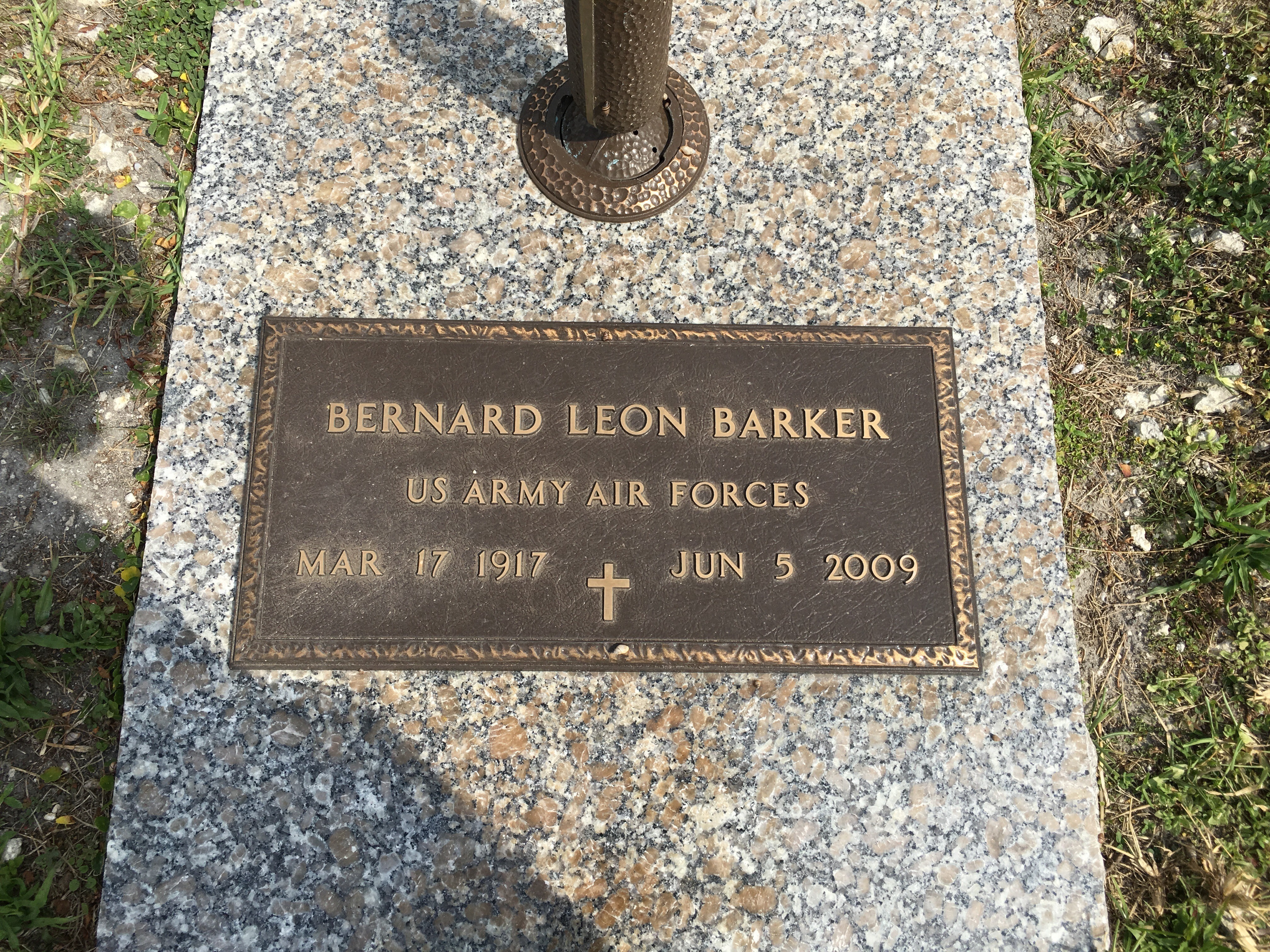 Bernard Leon Barker