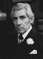 Frank Finlay