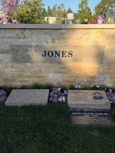 Quincy Jones Grave - 