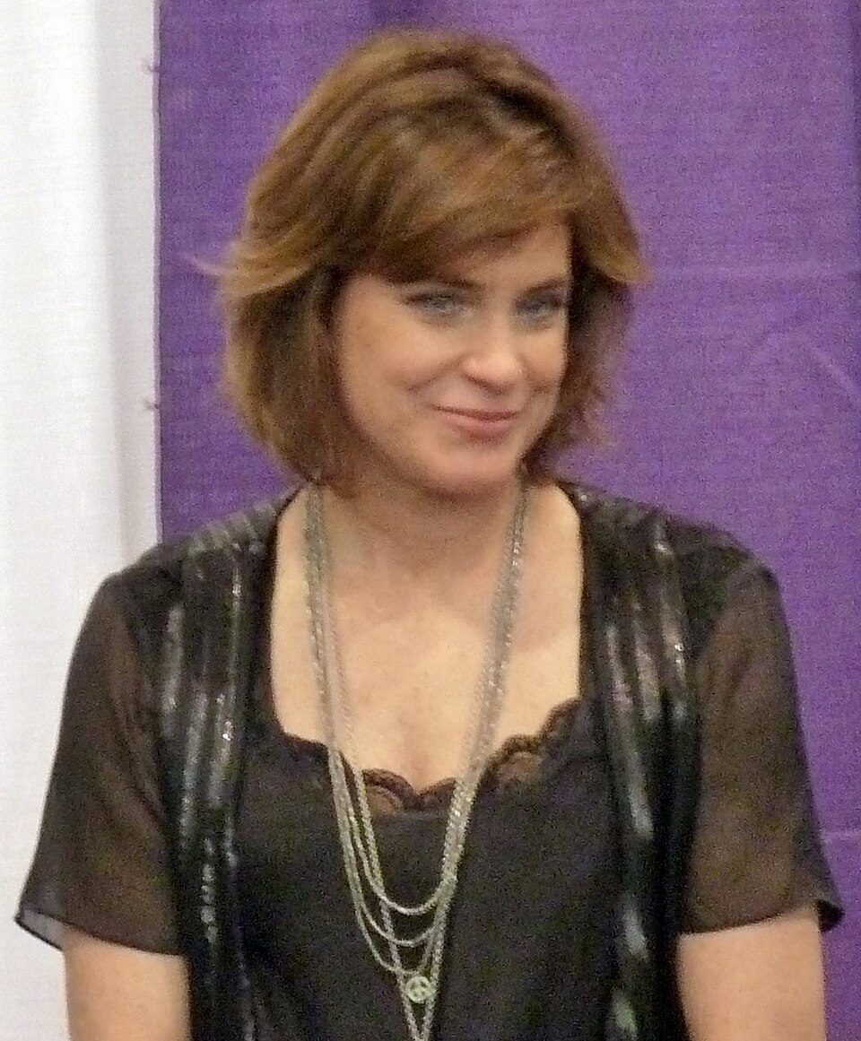 Mary Stewart