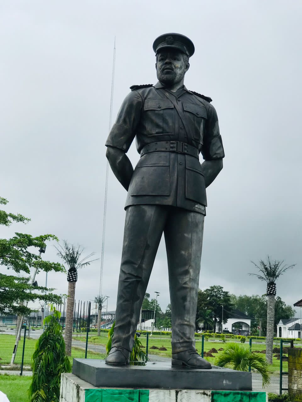 Chukwuemeka Odumegwu Ojukwu