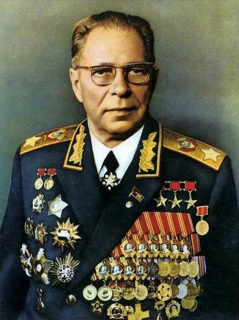 Dmitriy Ustinov
