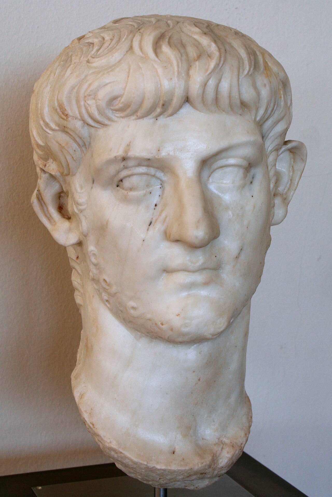 Nero Caesar