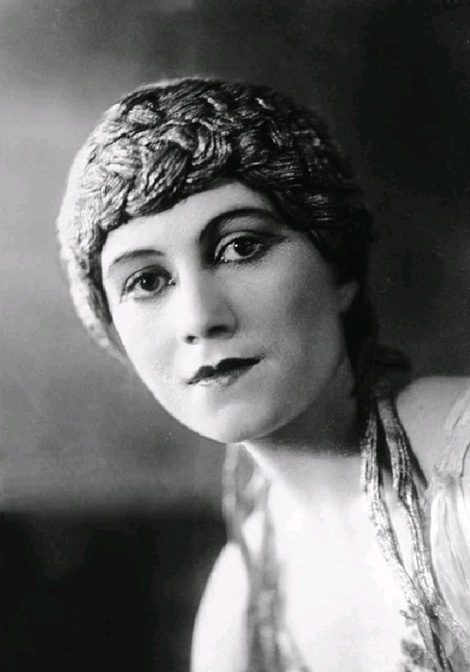 Olha Khokhlova