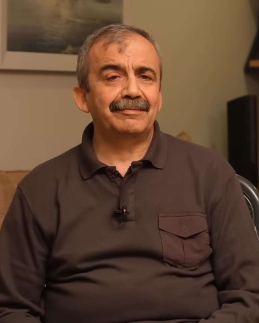 Sırrı Süreyya Önder