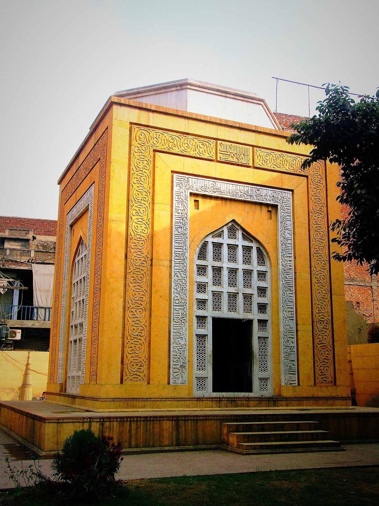 Qutb-ud-din Aibak