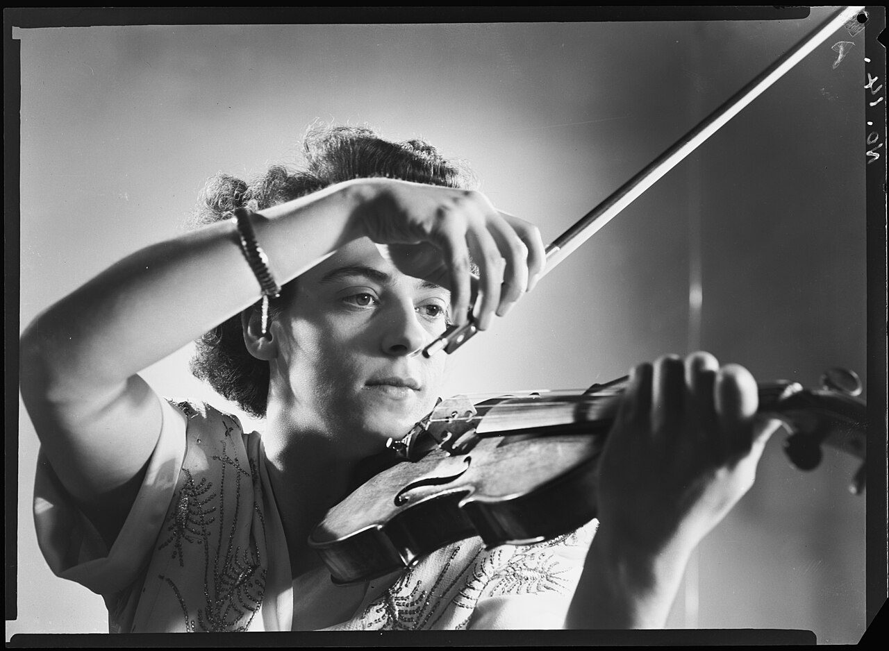 Ginette Neveu
